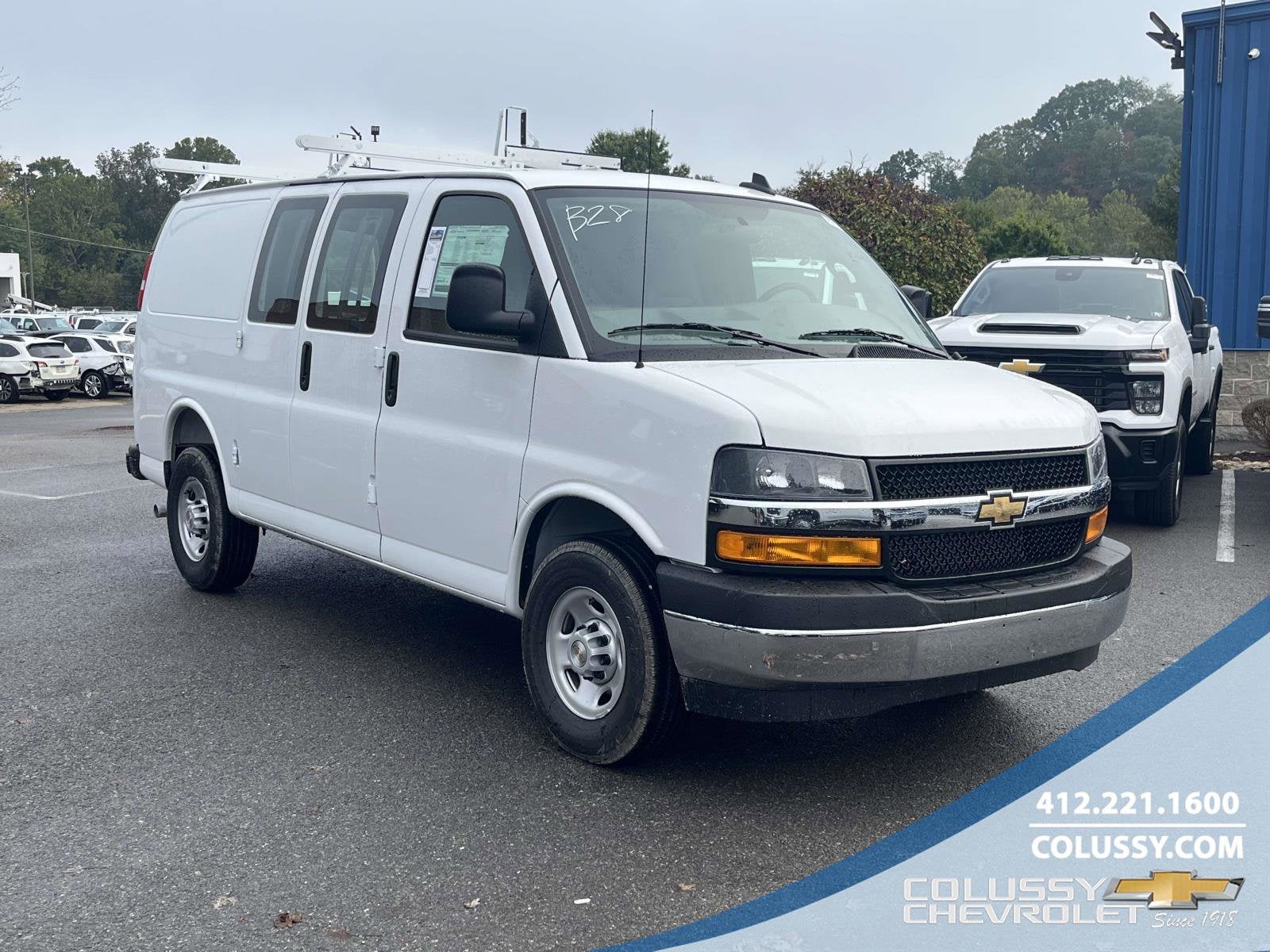 2025 Chevrolet Express Cargo 2500 WT