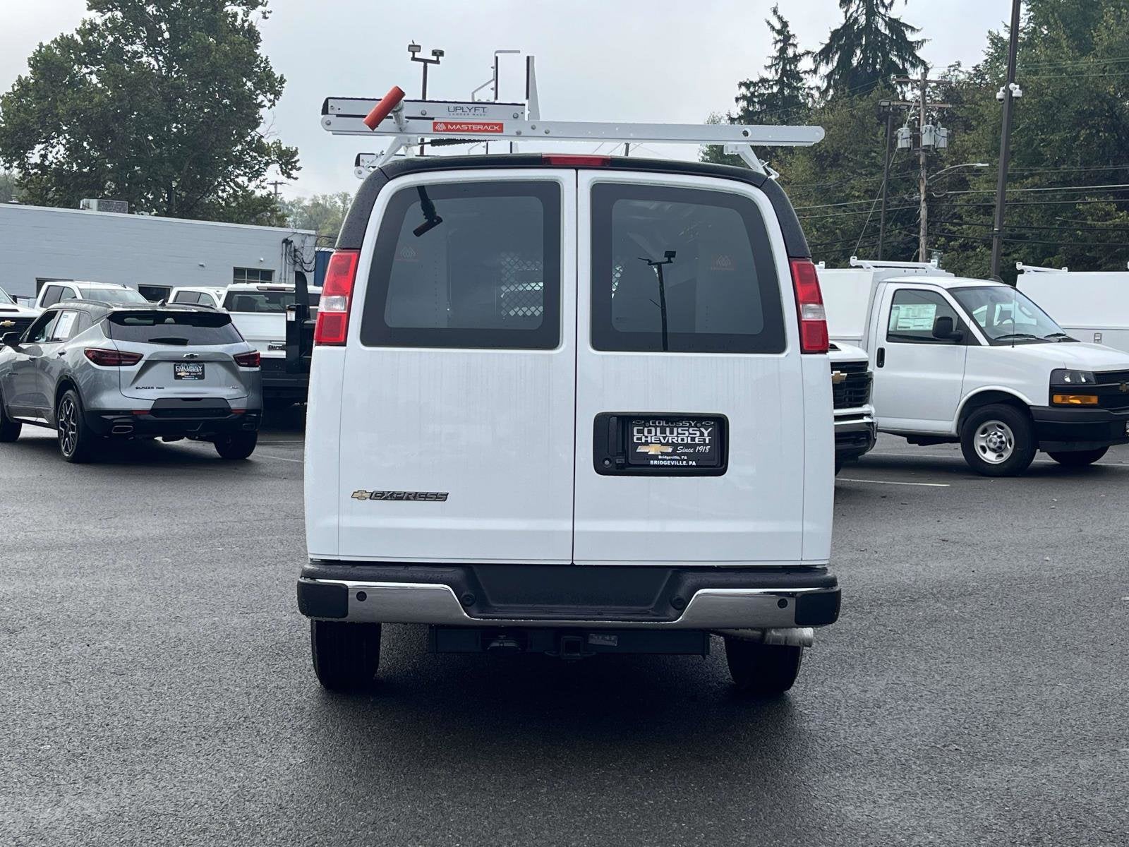 2025 Chevrolet Express Cargo 2500 WT