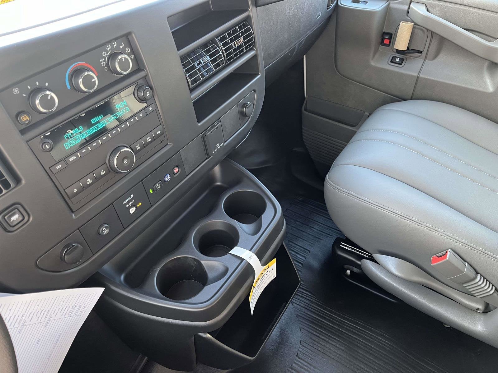 2025 Chevrolet Express Cargo 2500 WT