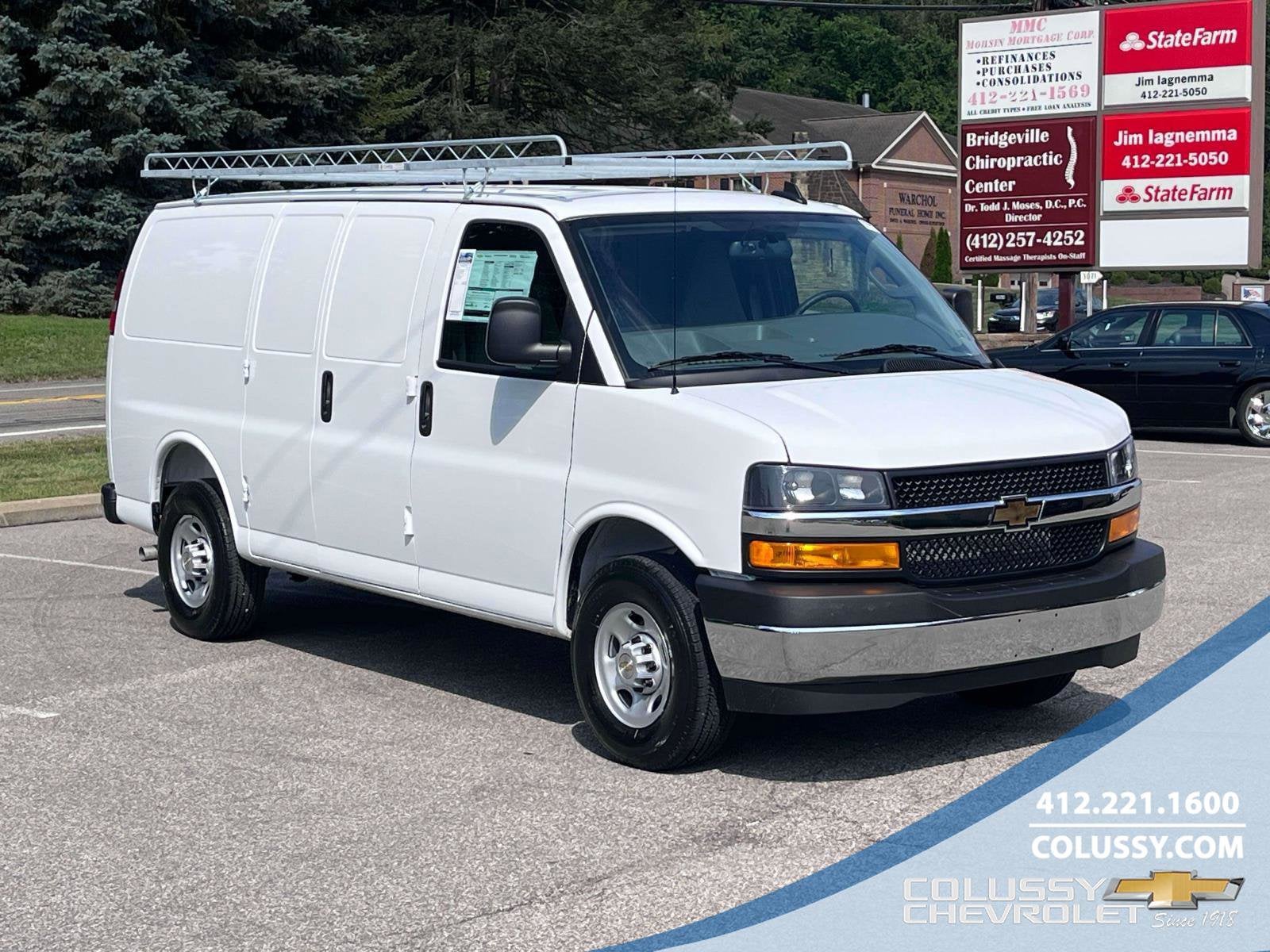 2025 Chevrolet Express Cargo 2500 WT