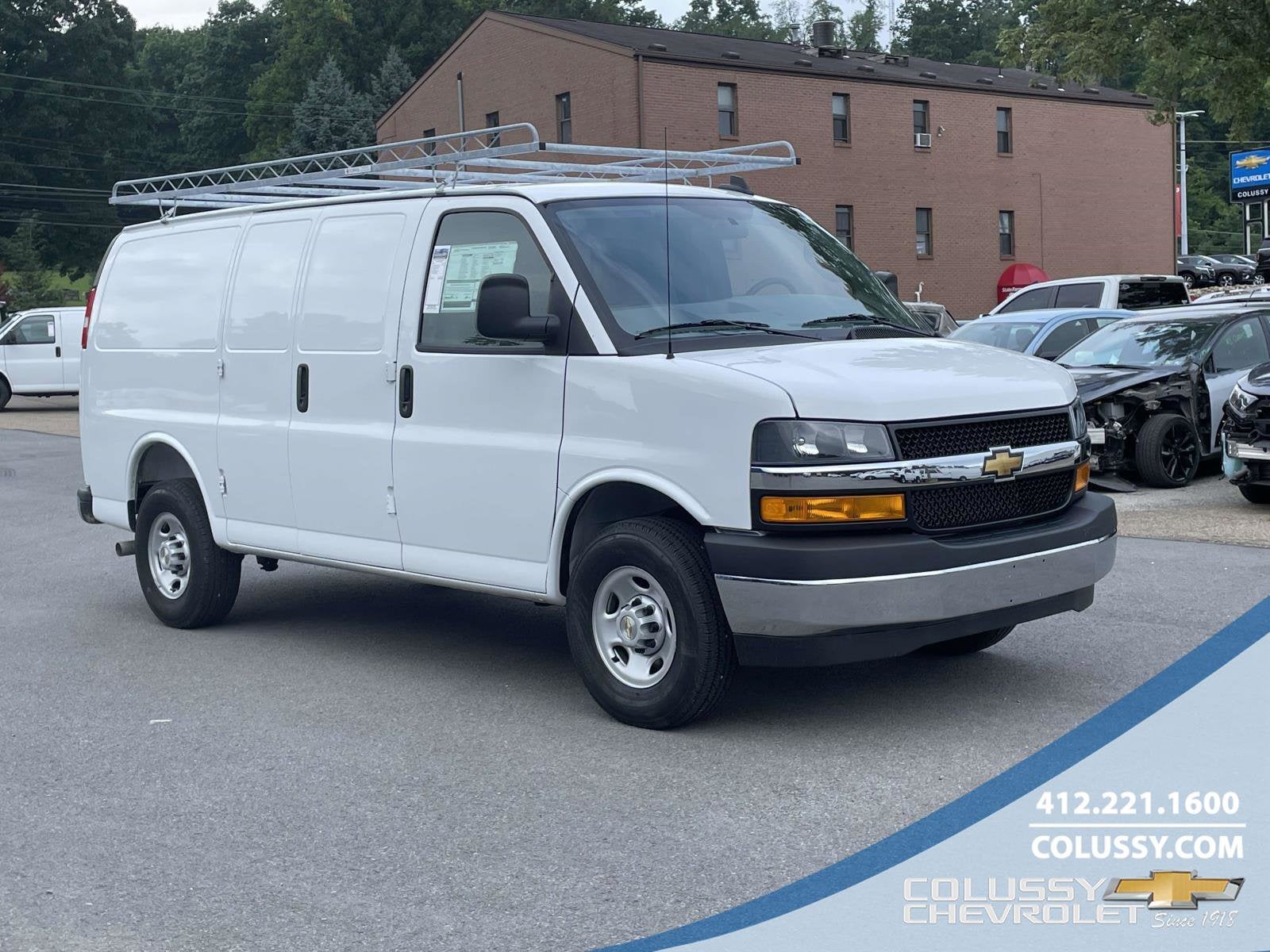 2025 Chevrolet Express Cargo 2500 WT