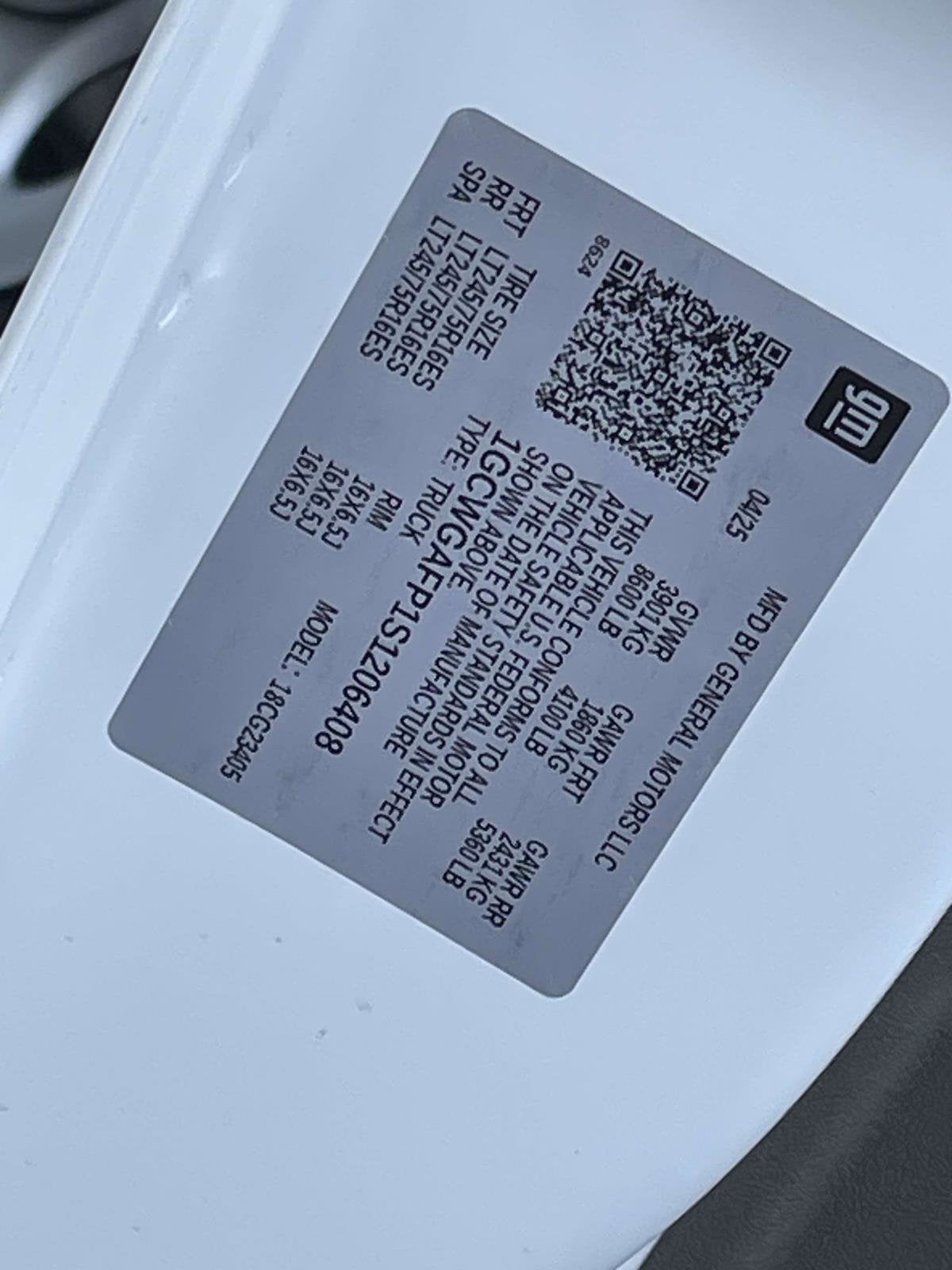 2025 Chevrolet Express Cargo 2500 WT