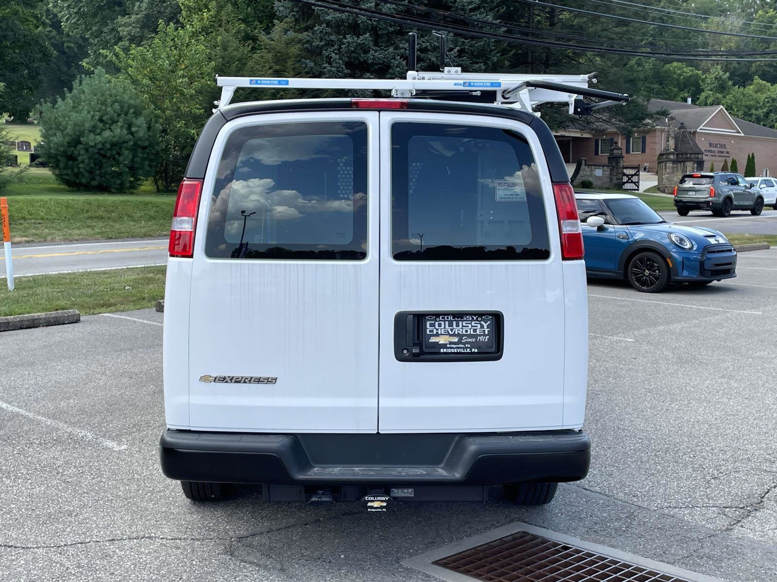 2025 Chevrolet Express Cargo 2500 WT