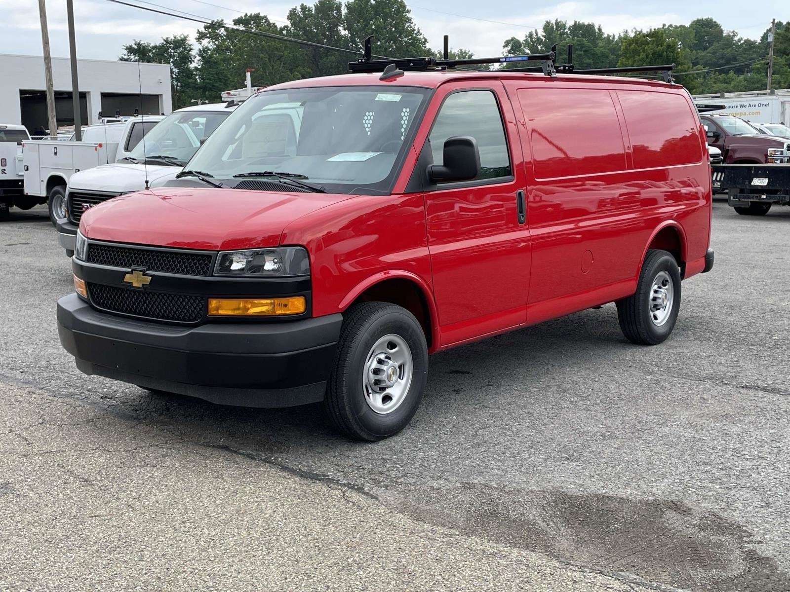2025 Chevrolet Express Cargo 2500 WT