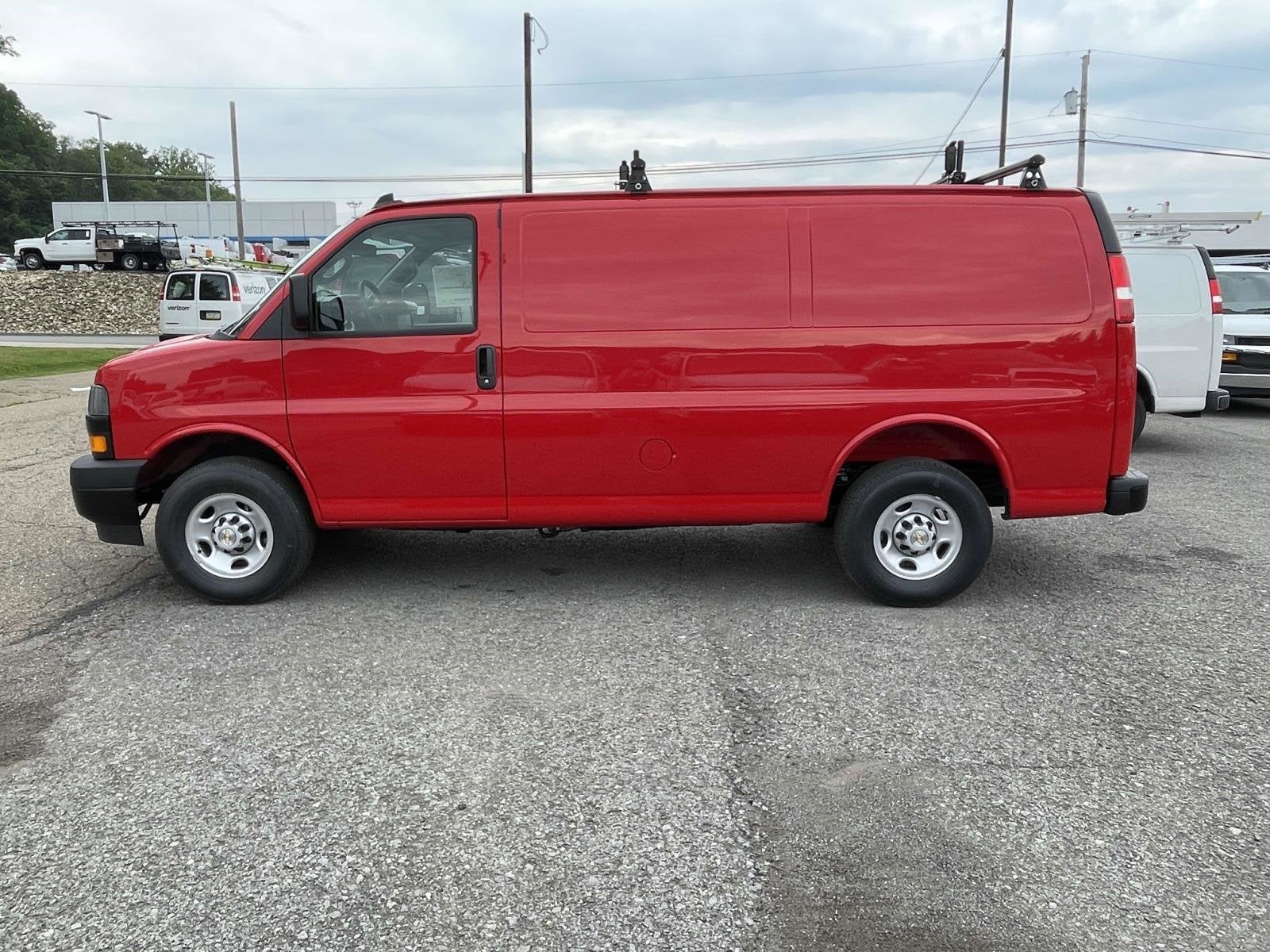 2025 Chevrolet Express Cargo 2500 WT