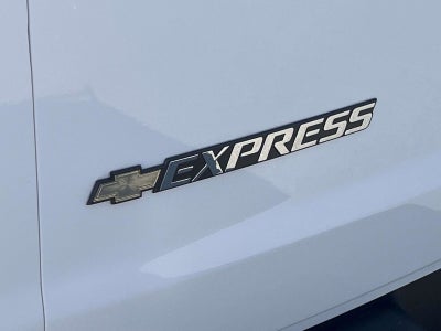 2025 Chevrolet Express Cargo 2500 WT