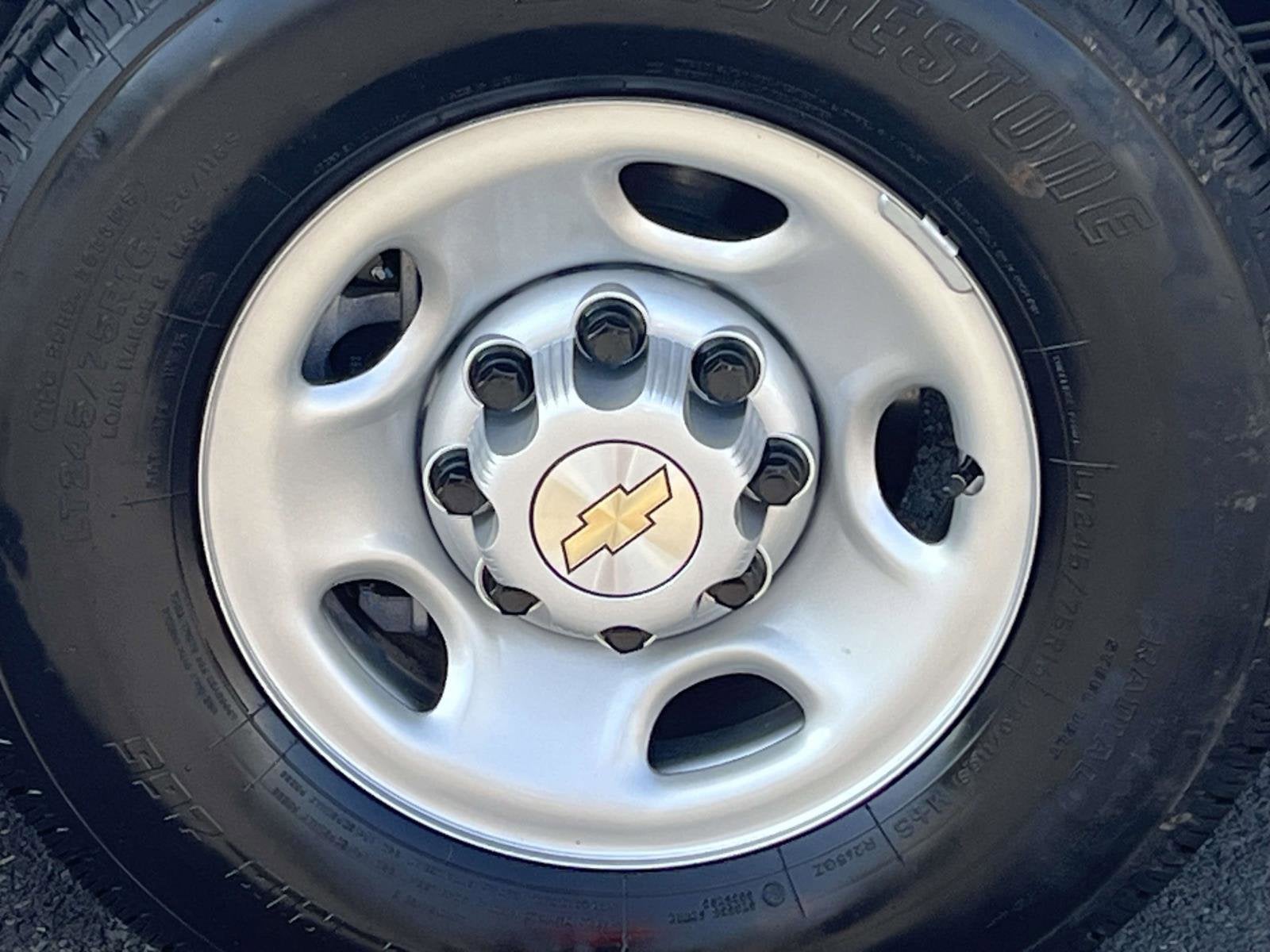 2025 Chevrolet Express Cargo 2500 WT