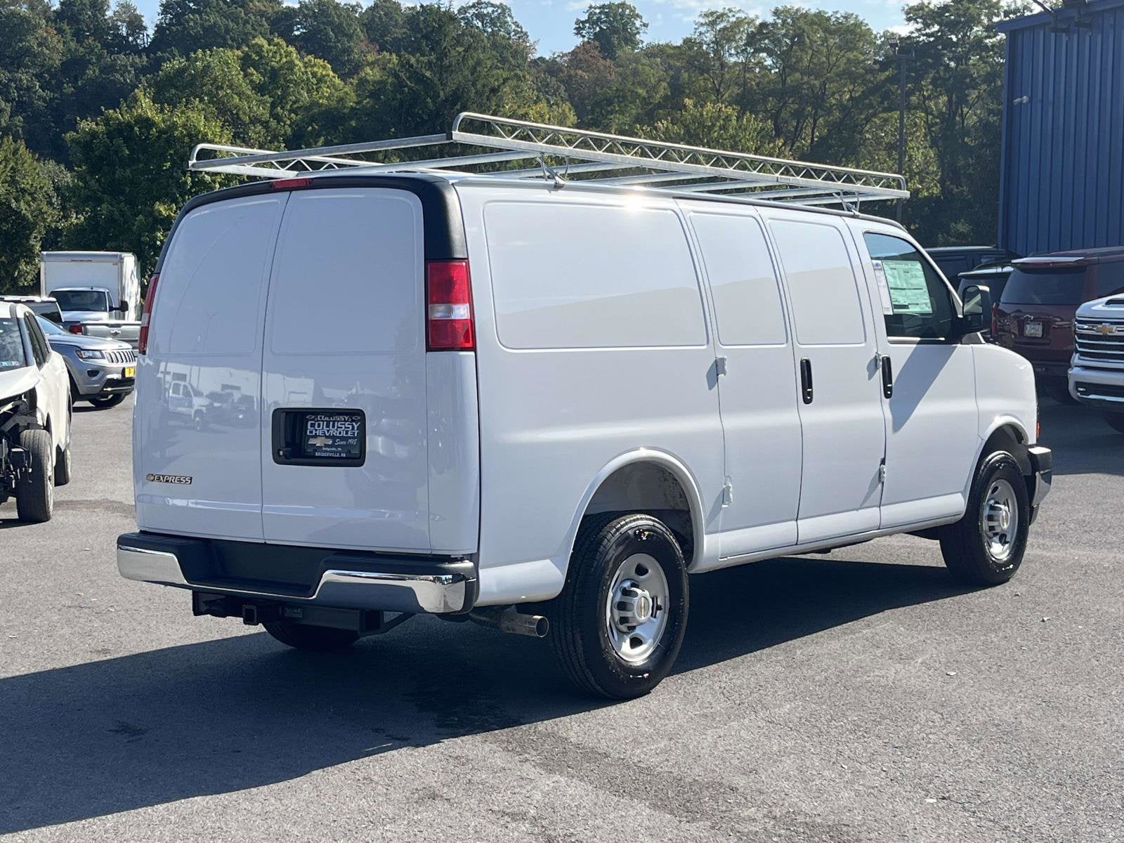 2025 Chevrolet Express Cargo 2500 WT