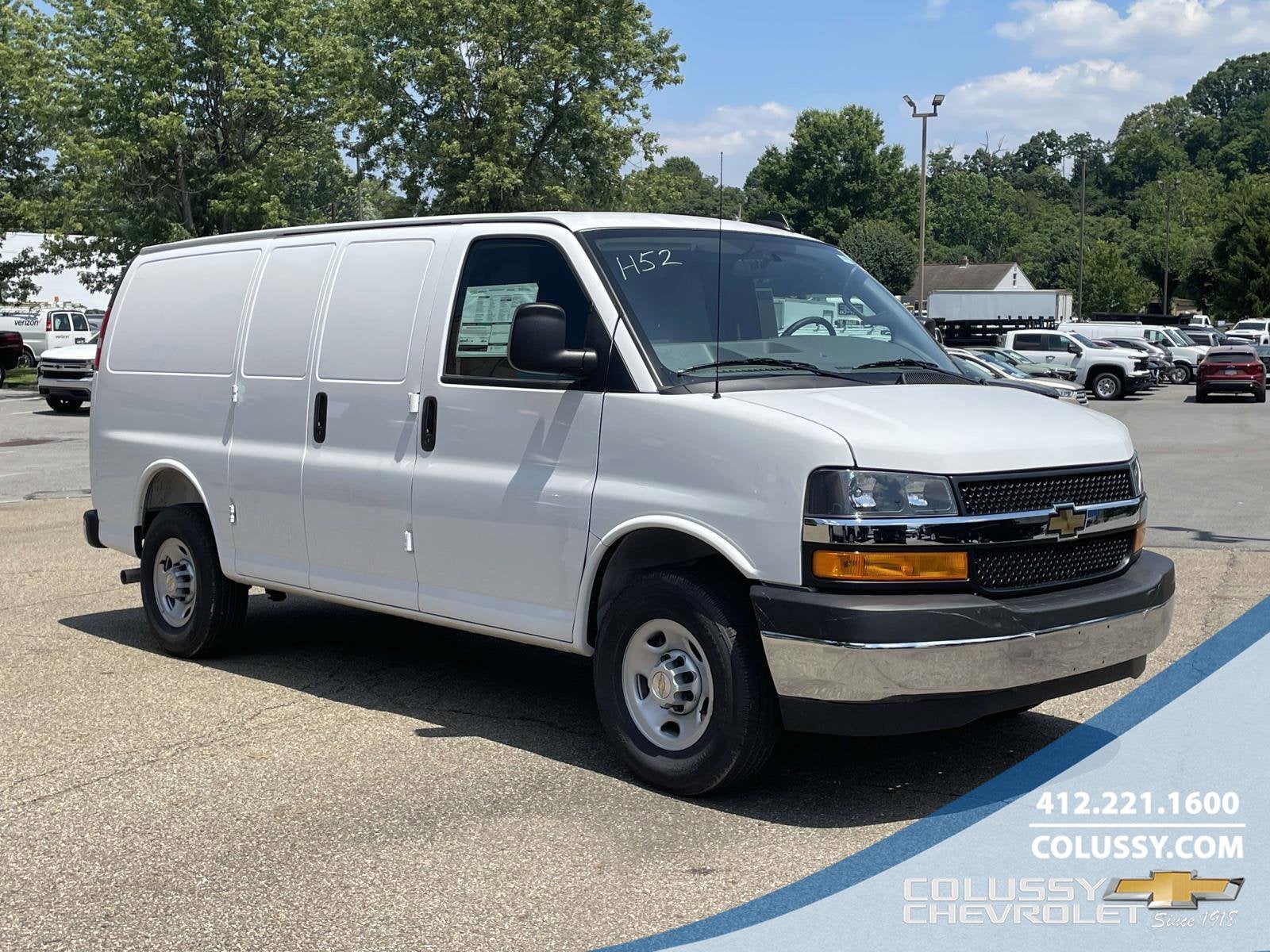 2025 Chevrolet Express Cargo 2500 WT