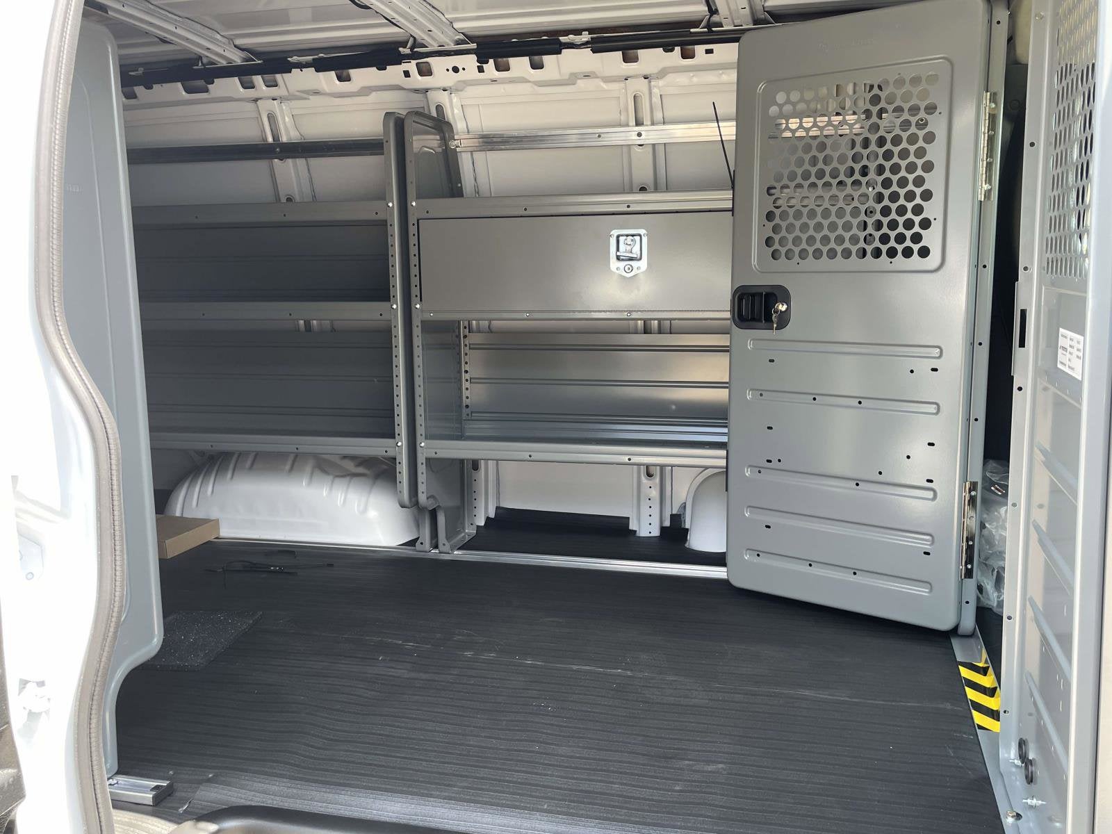 2025 Chevrolet Express Cargo 2500 WT