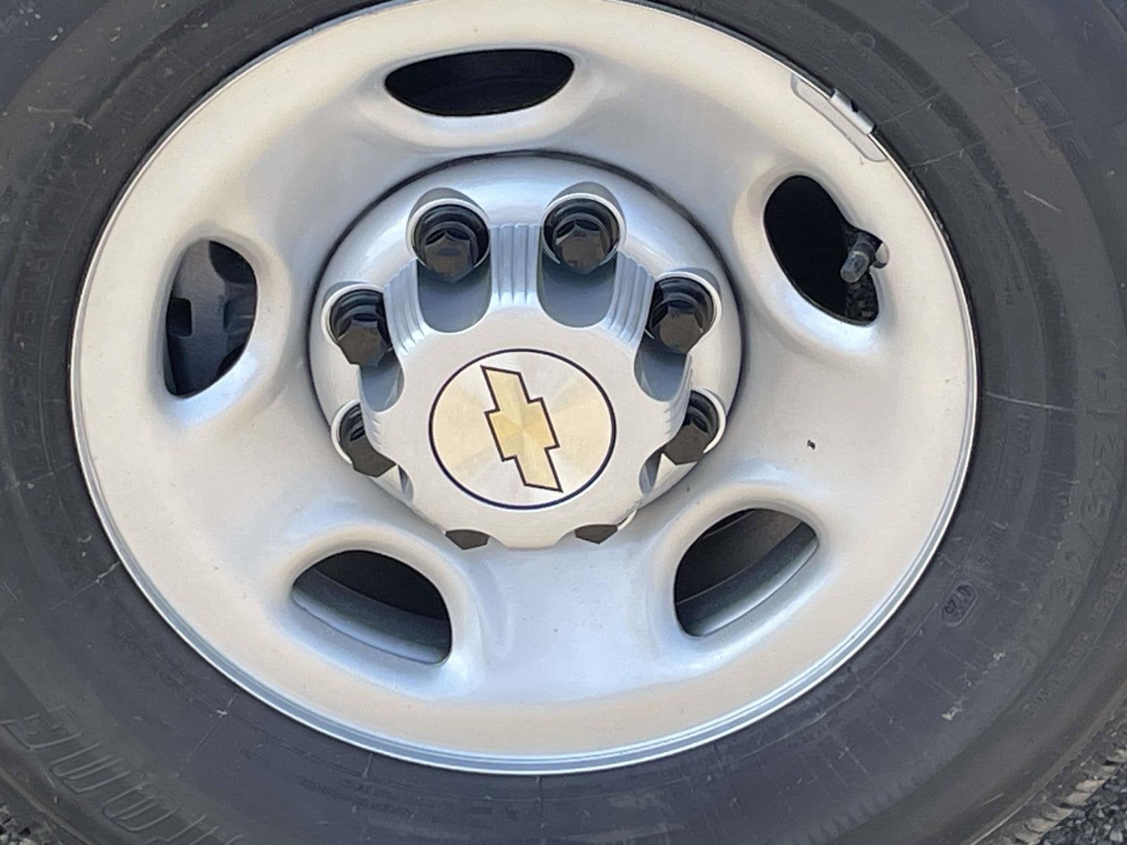 2025 Chevrolet Express Cargo 2500 WT