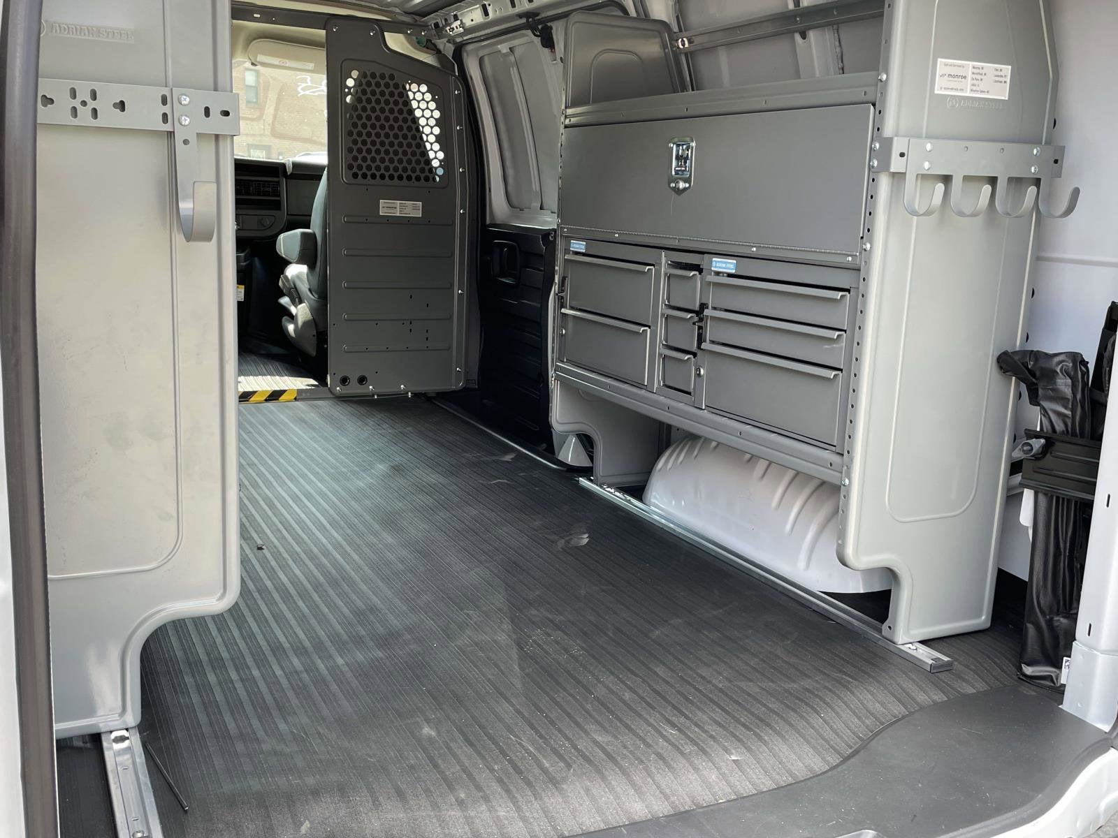 2025 Chevrolet Express Cargo 2500 WT