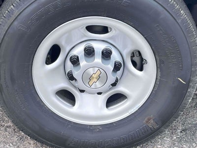 2025 Chevrolet Express Cargo 2500 WT