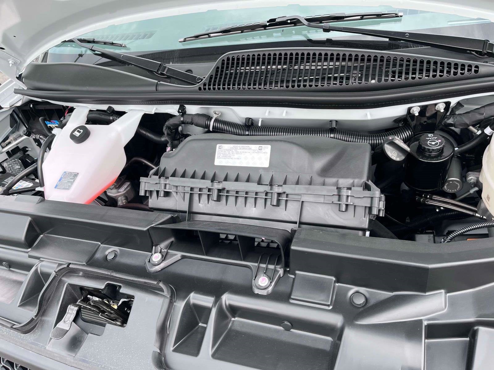 2025 Chevrolet Express Cargo 2500 WT