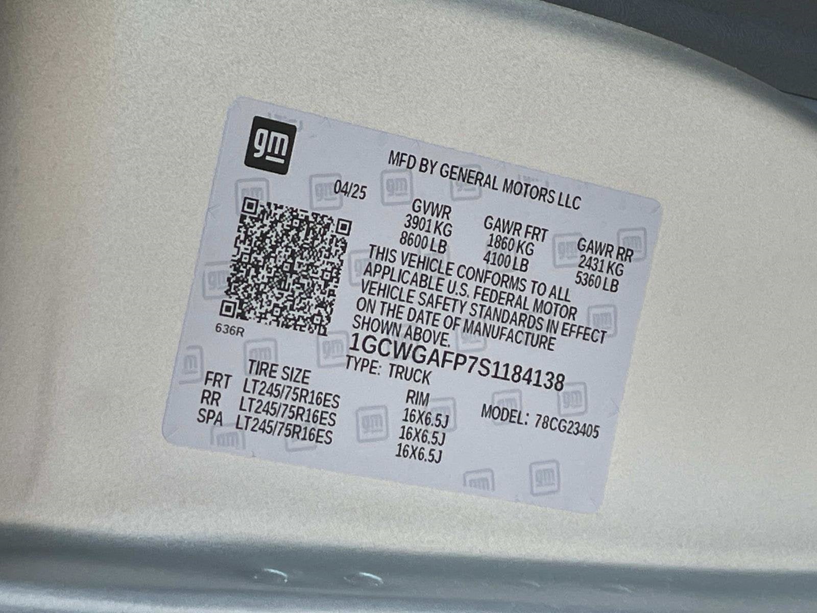 2025 Chevrolet Express Cargo 2500 WT