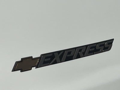 2025 Chevrolet Express Cargo WT