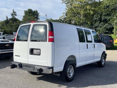 2025 Chevrolet Express Cargo WT