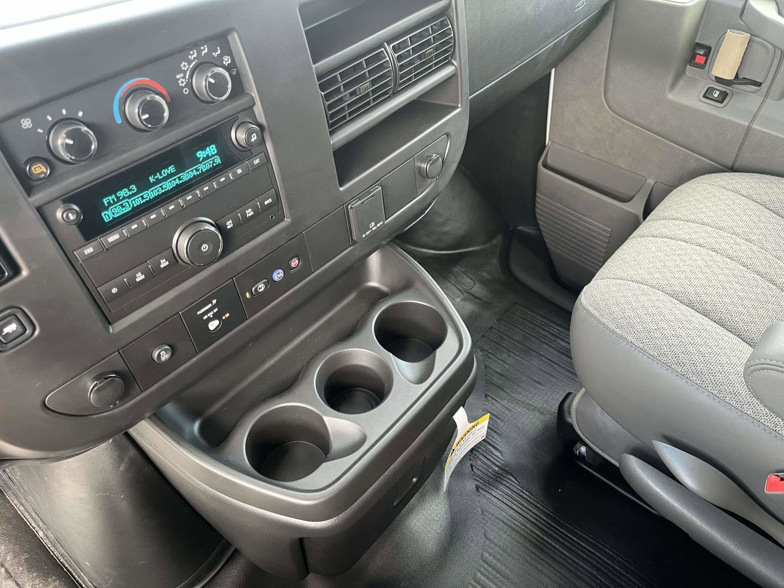 2025 Chevrolet Express Cargo 2500 WT