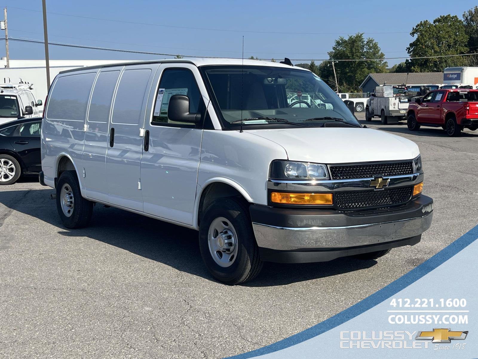 2025 Chevrolet Express Cargo 2500 WT