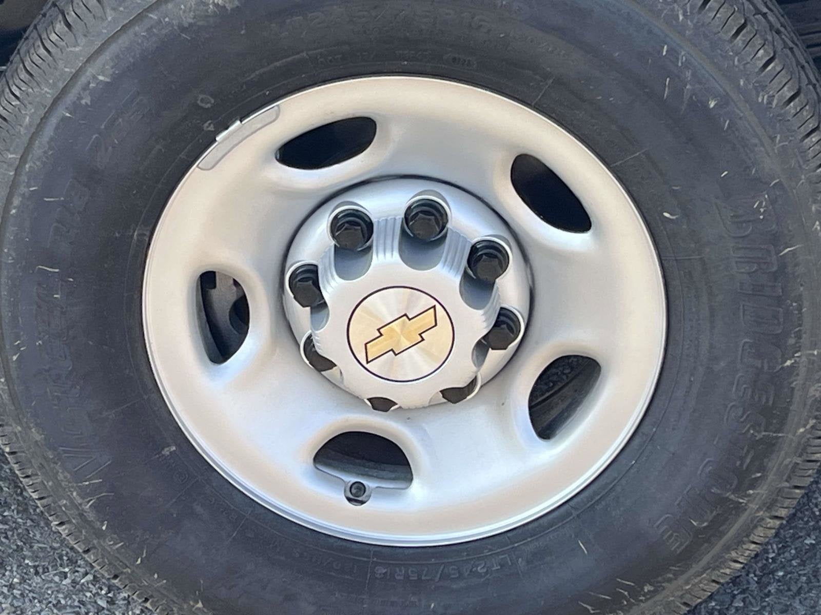 2025 Chevrolet Express Cargo 2500 WT