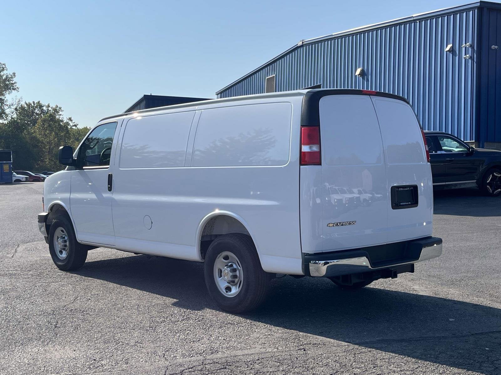 2025 Chevrolet Express Cargo 2500 WT