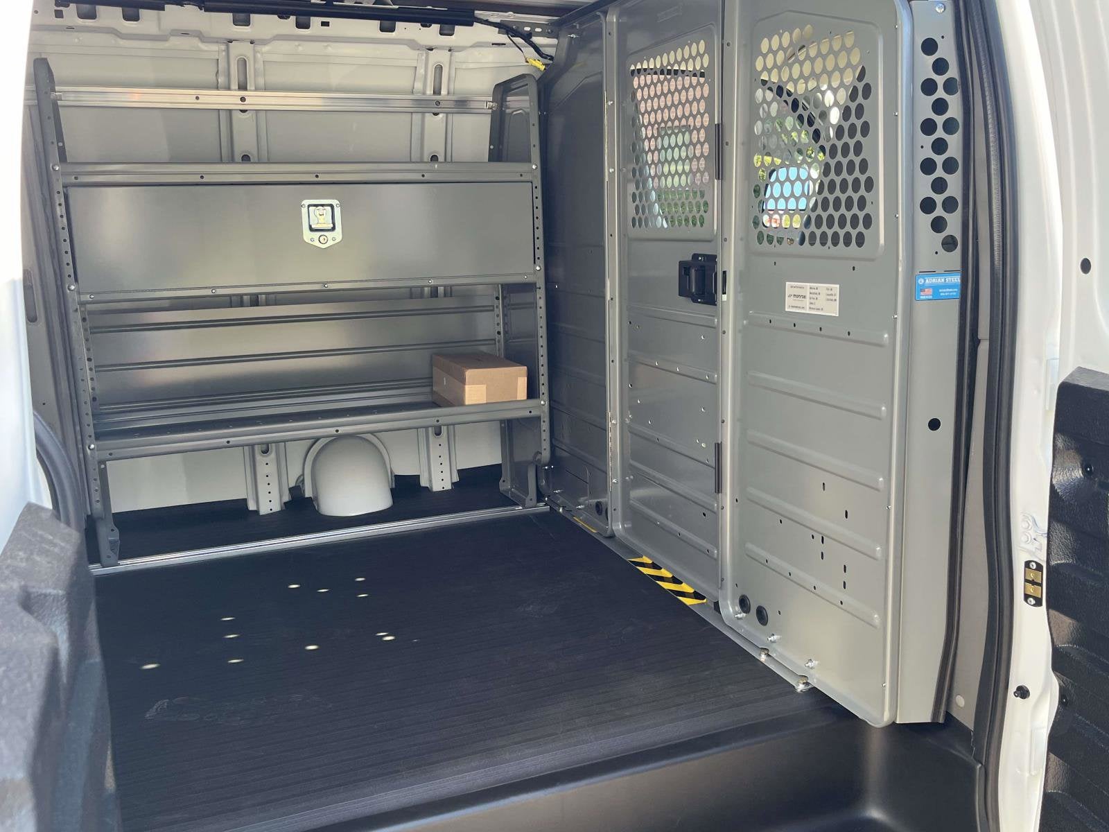 2025 Chevrolet Express Cargo 2500 WT