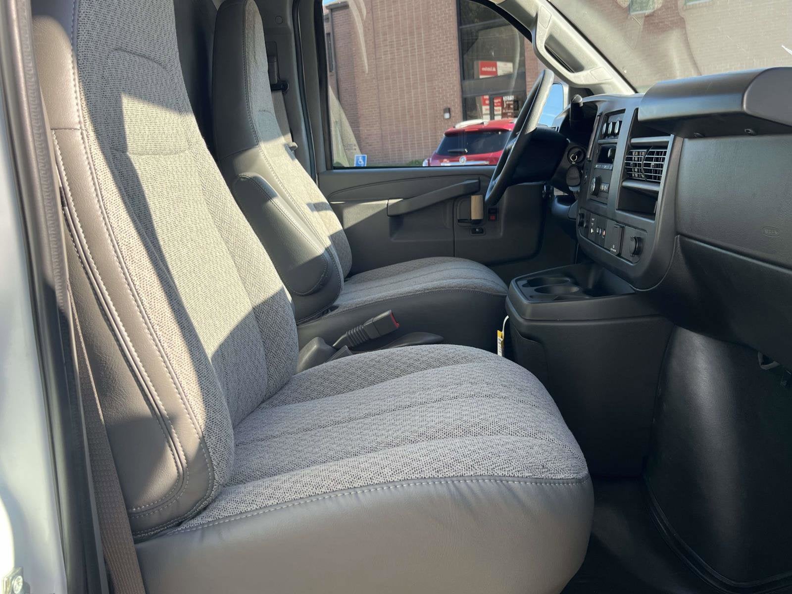 2025 Chevrolet Express Cargo 2500 WT