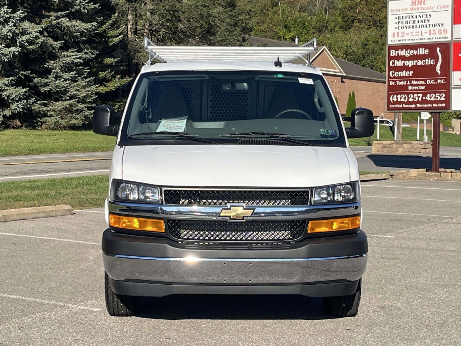 2025 Chevrolet Express Cargo 2500 WT