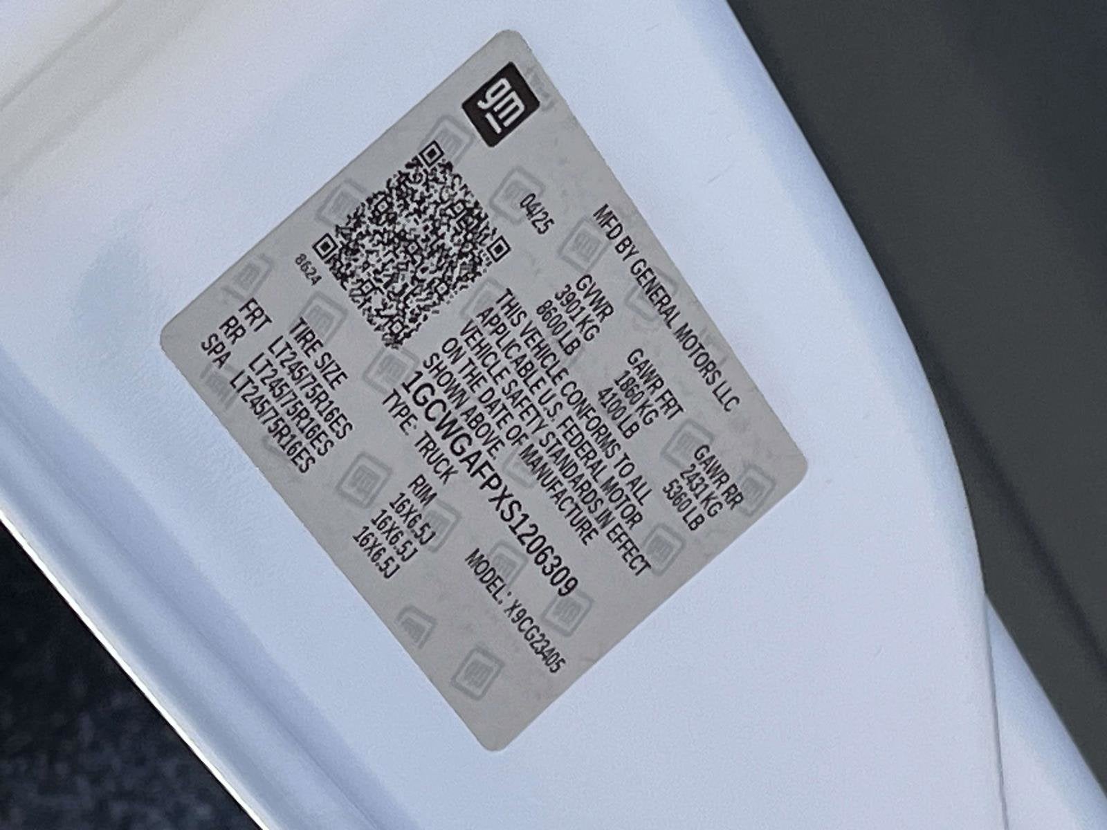 2025 Chevrolet Express Cargo 2500 WT