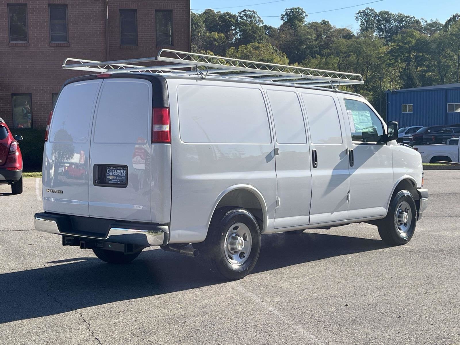 2025 Chevrolet Express Cargo 2500 WT