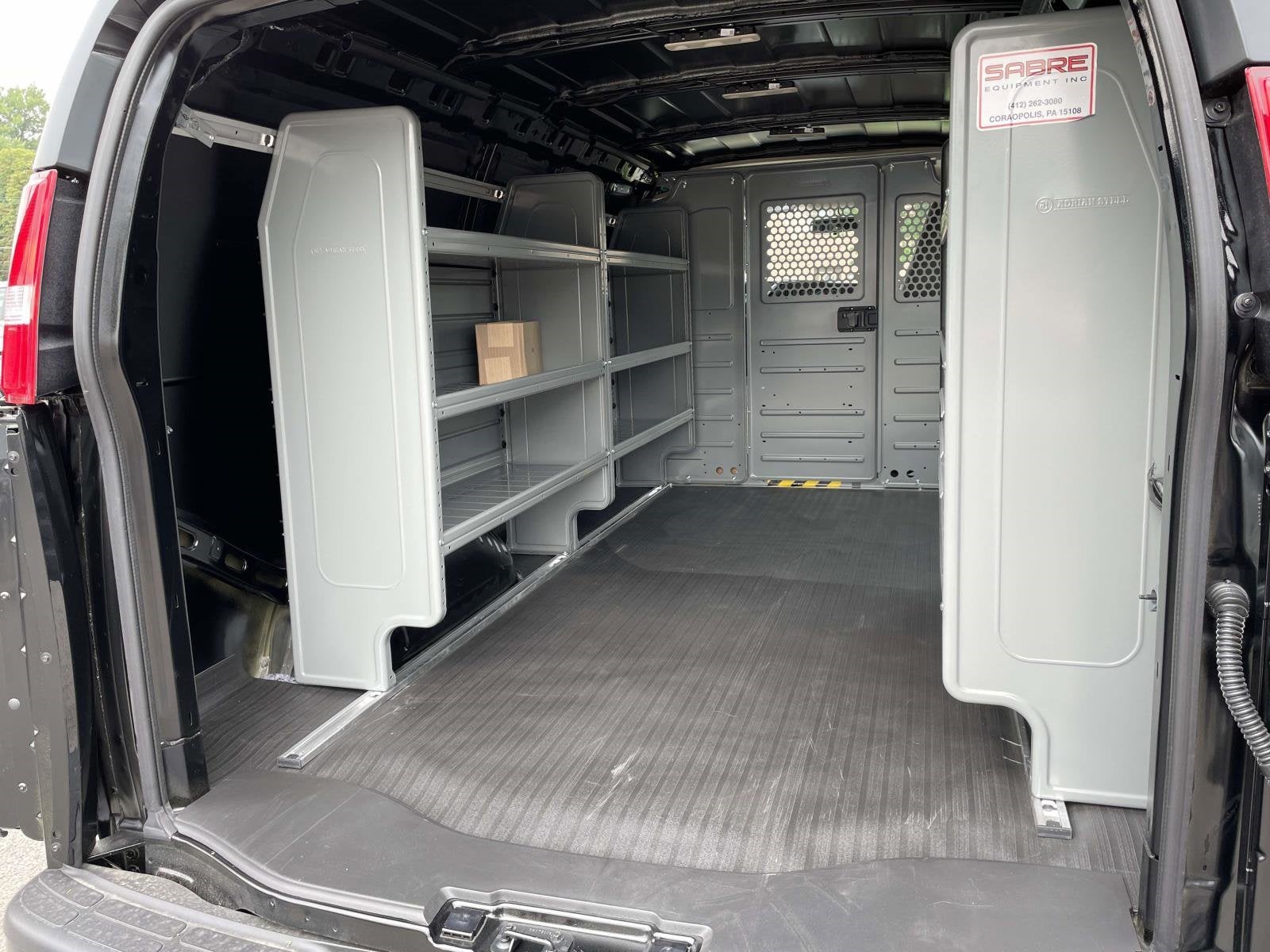 2025 Chevrolet Express Cargo 3500 WT