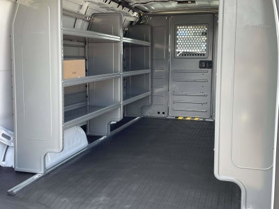 2025 Chevrolet Express Cargo 3500 WT