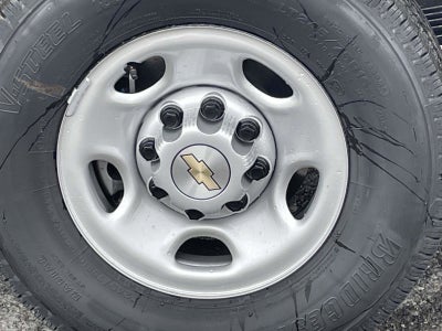 2025 Chevrolet Express Cargo 3500 WT