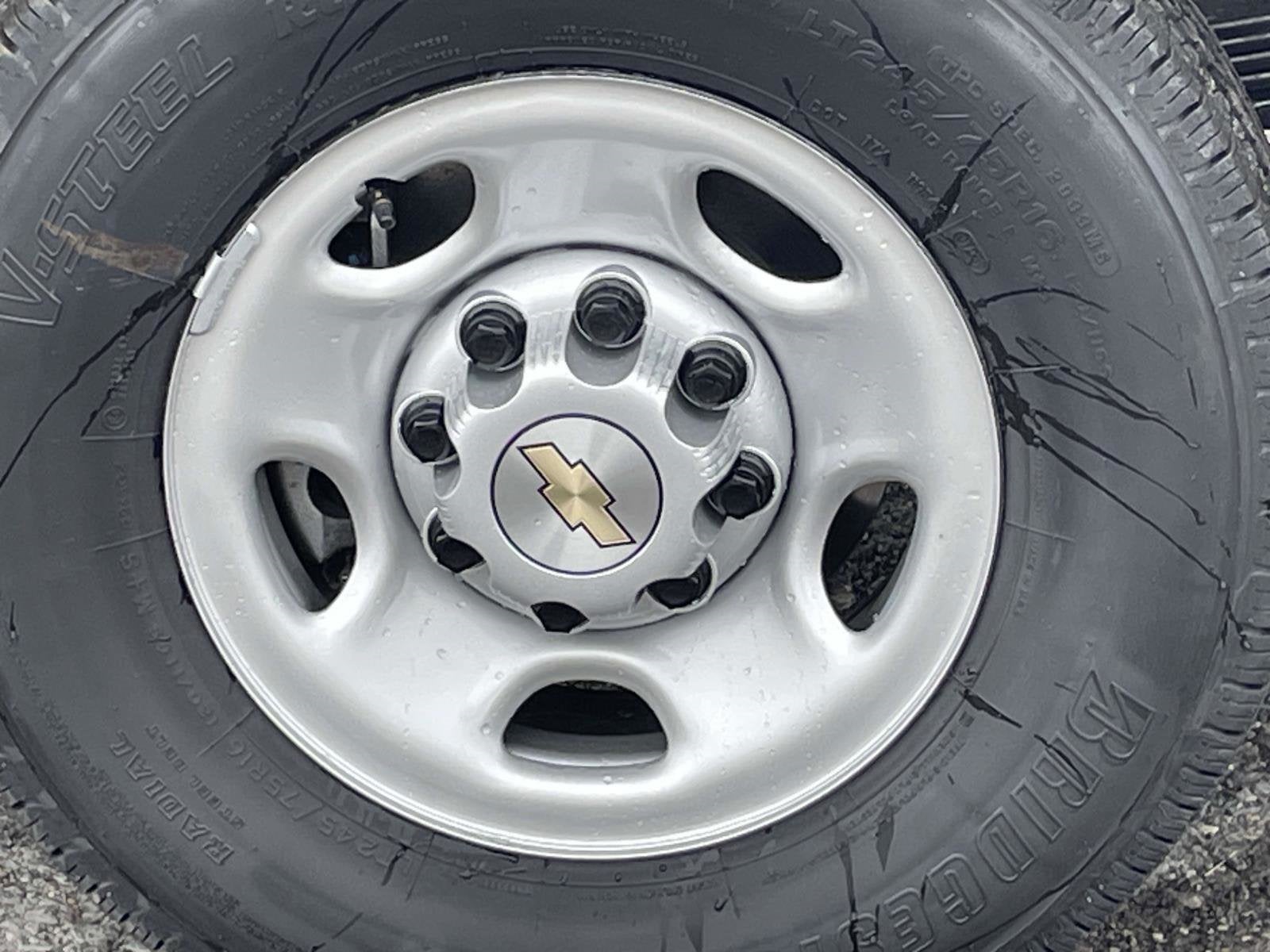 2025 Chevrolet Express Cargo 3500 WT