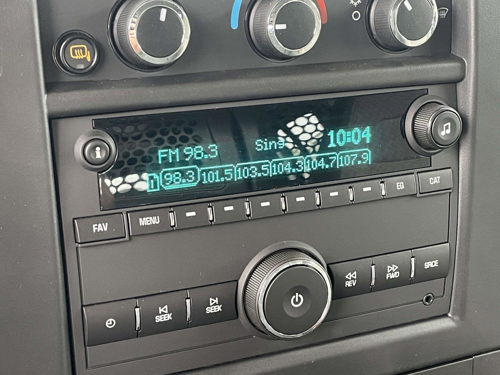 2025 Chevrolet Express Cargo 3500 WT