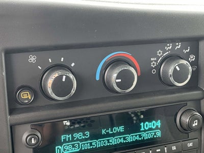 2025 Chevrolet Express Cargo 3500 WT