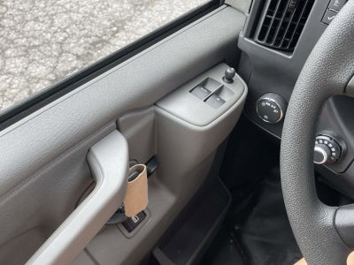 2025 Chevrolet Express Cargo 3500 WT