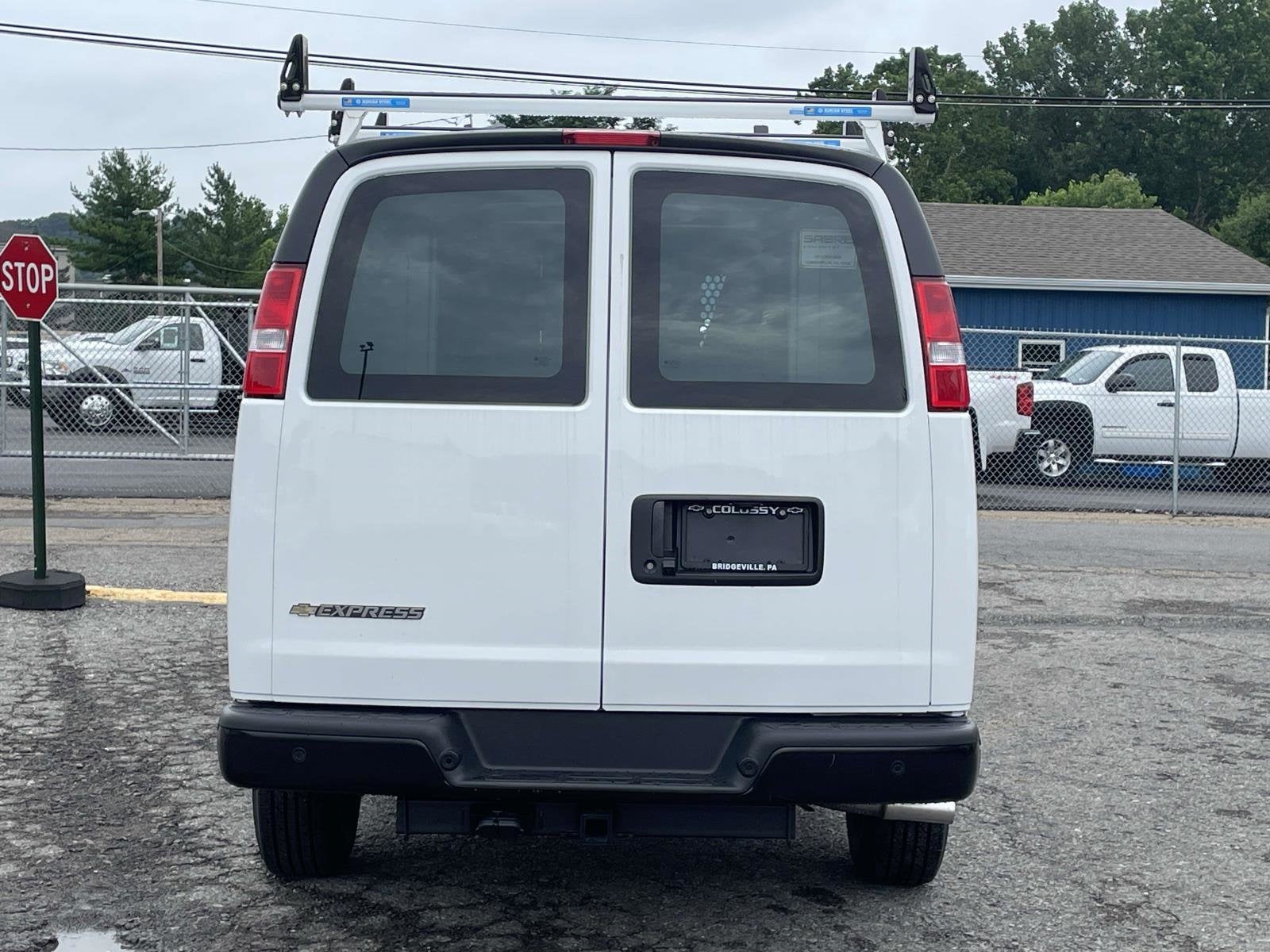 2025 Chevrolet Express Cargo 3500 WT