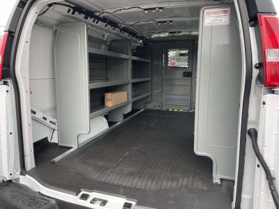 2025 Chevrolet Express Cargo 3500 WT