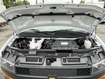 2025 Chevrolet Express Cargo 3500 WT