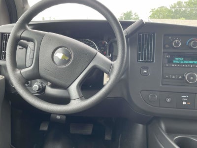 2025 Chevrolet Express Cargo 3500 WT
