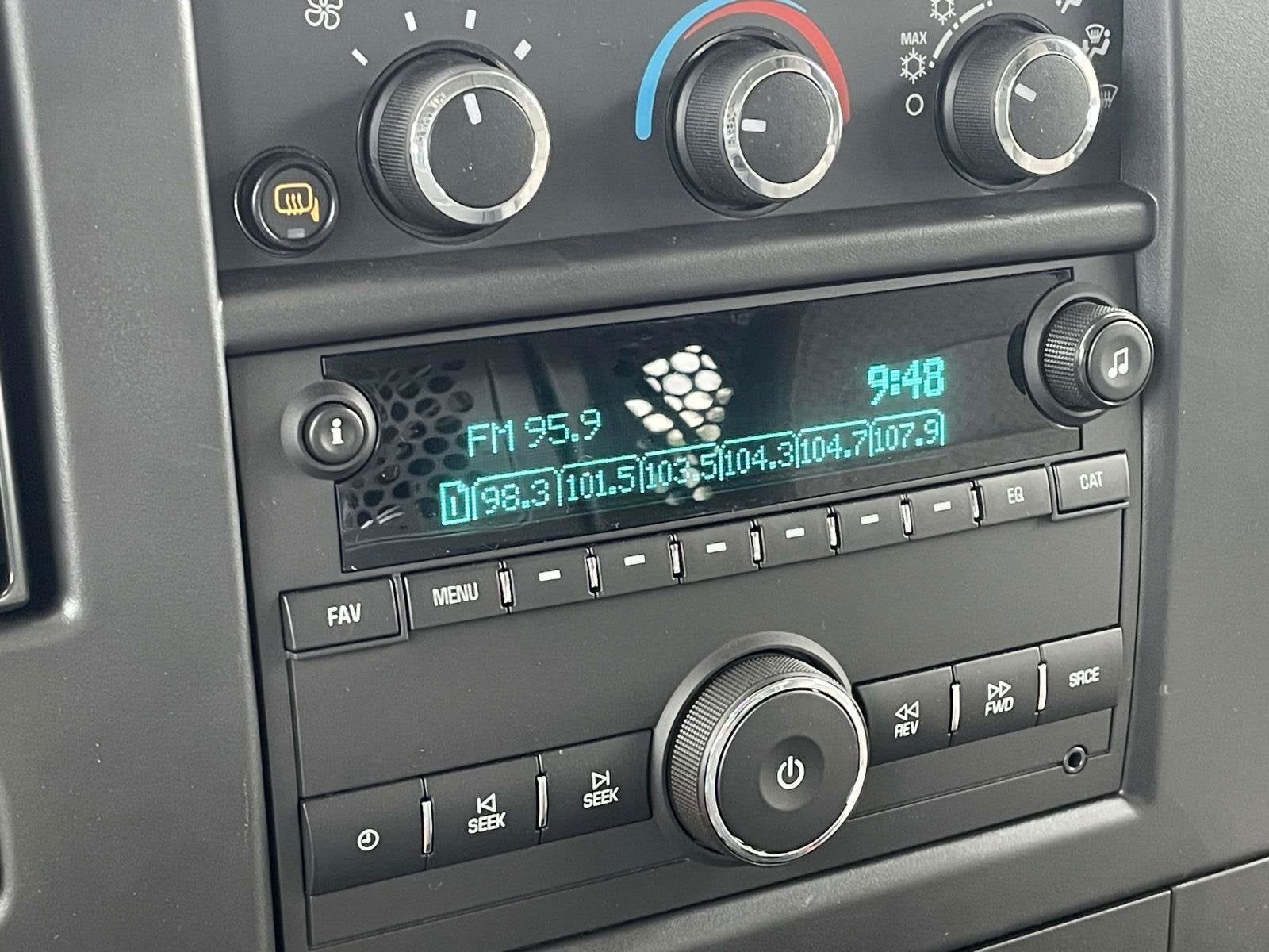 2025 Chevrolet Express Cargo 3500 WT