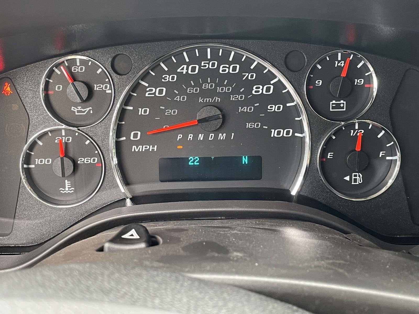 2025 Chevrolet Express Cargo 3500 WT