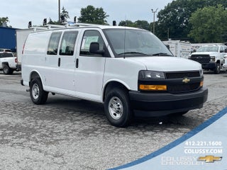 2025 Chevrolet Express Cargo WT