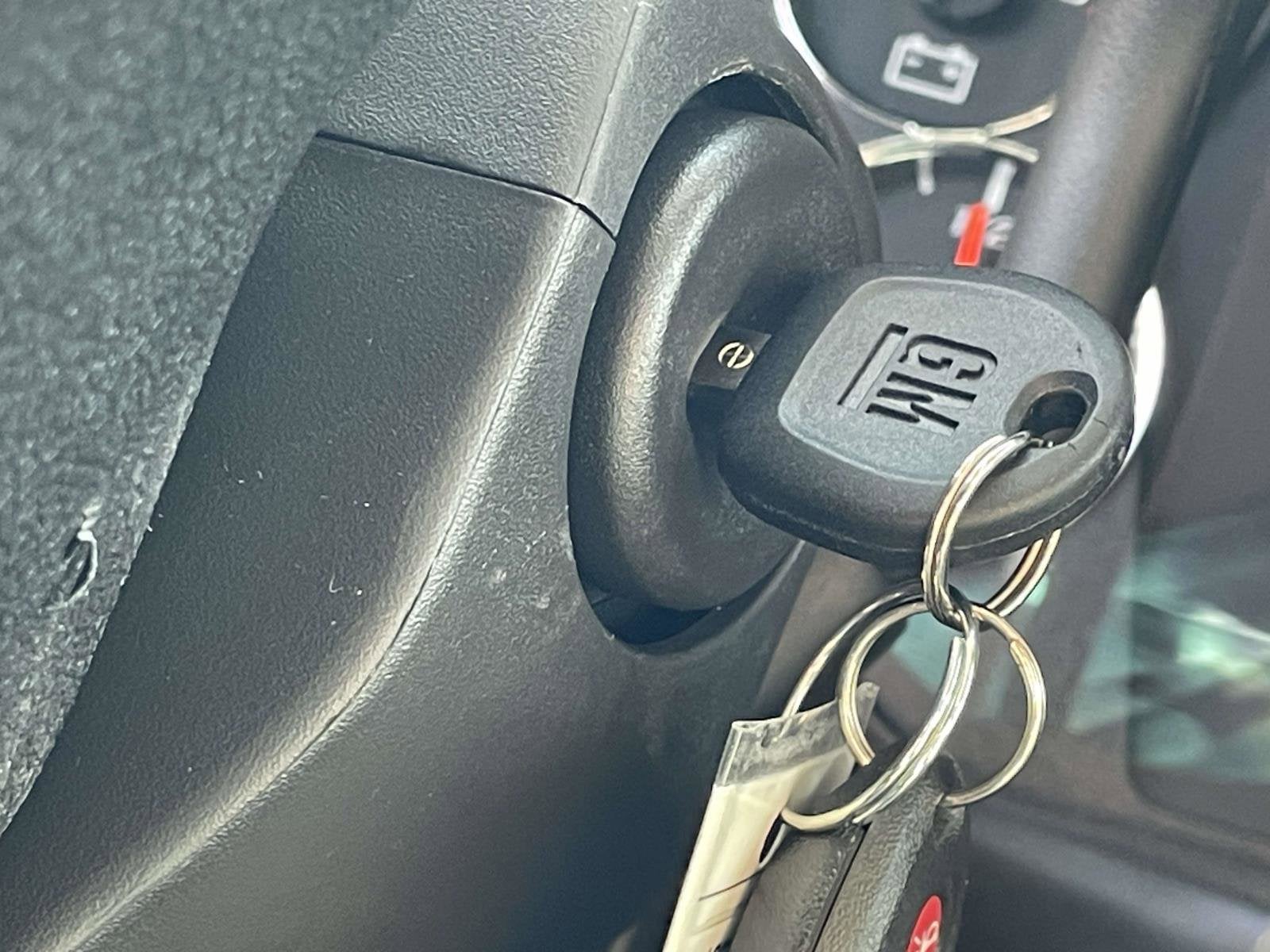 2025 Chevrolet Express Cargo 3500 WT