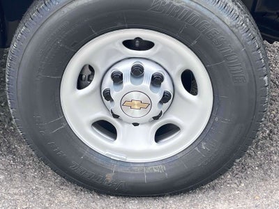 2025 Chevrolet Express Cargo 3500 WT