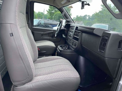 2025 Chevrolet Express Cargo 3500 WT