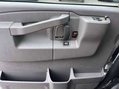 2025 Chevrolet Express Cargo 3500 WT