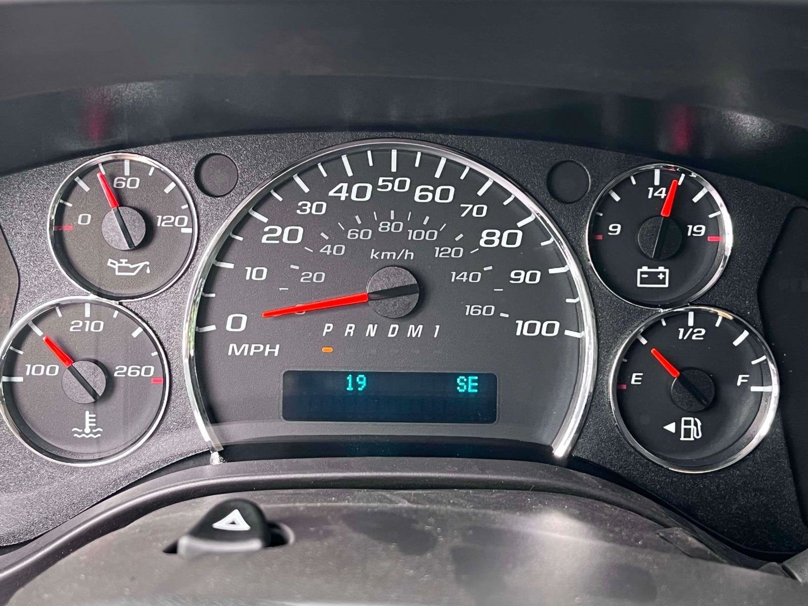 2025 Chevrolet Express Cargo 3500 WT