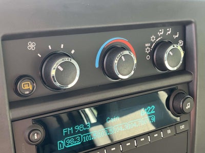 2025 Chevrolet Express Cargo 3500 WT